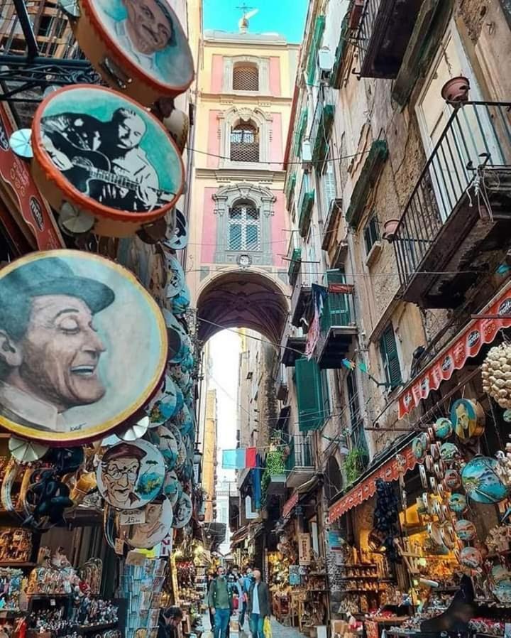 Apartamento Napoli Centro Storico Un Passo Da San Gennaro Exterior foto
